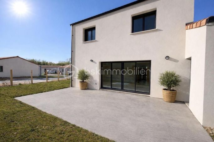 A louer MAISON  CONTEMPORAINE  MOUILLERON LE CAPTIF