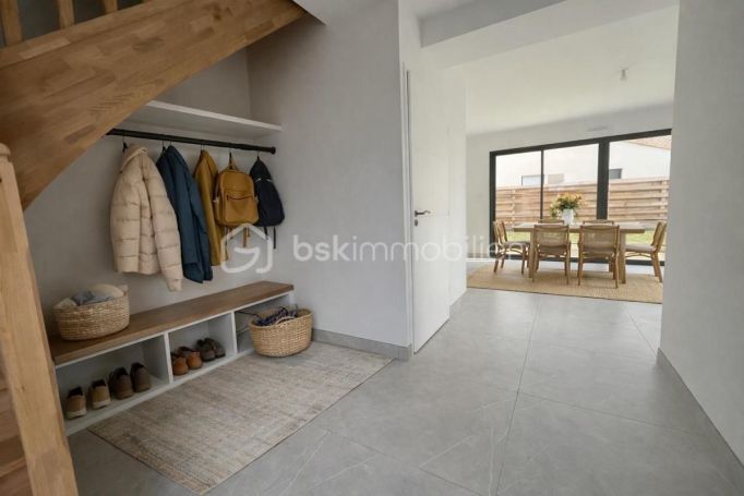 A louer MAISON  CONTEMPORAINE  MOUILLERON LE CAPTIF