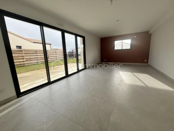 A louer MAISON  CONTEMPORAINE  MOUILLERON LE CAPTIF