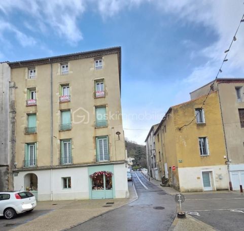 A louer APPARTEMENT T3 66 M2  LE VIGAN
