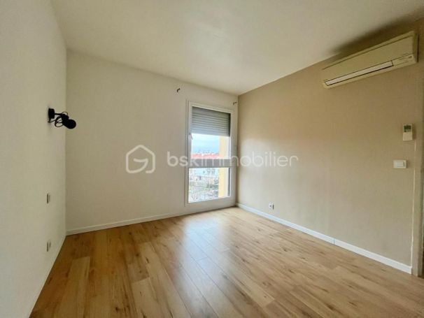 A louer APPARTEMENT T3 65 M2  PERPIGNAN