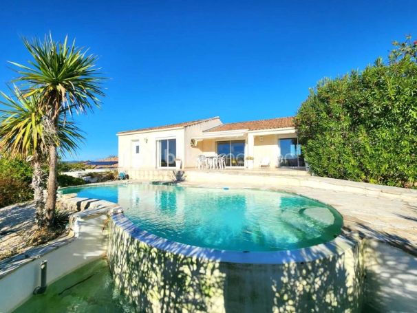 A louer MAISON  5 PIECES 149 M2  PEZENAS