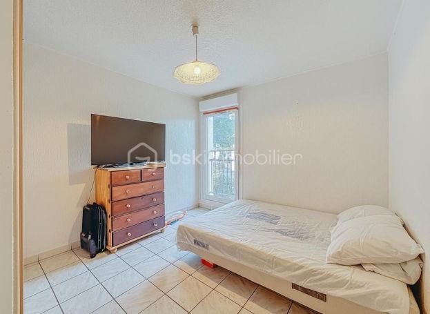 A louer APPARTEMENT T3 73 M2  MONTPELLIER