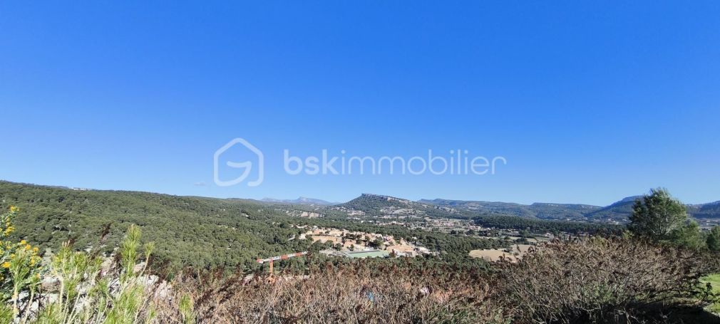 A louer APPARTEMENT DE PRESTIGE T3 67 M2 BORD DE MER CASSIS