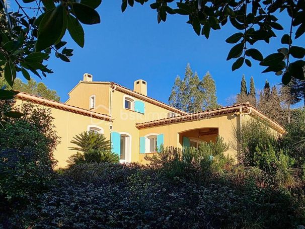 A vendre MAISON  7 PIECES 157 M2  EVENOS