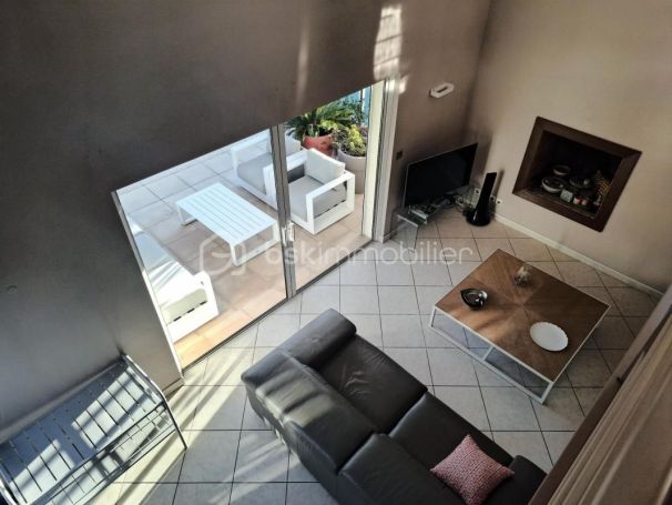 A louer MAISON  D'ARCHITECTE  BEZIERS