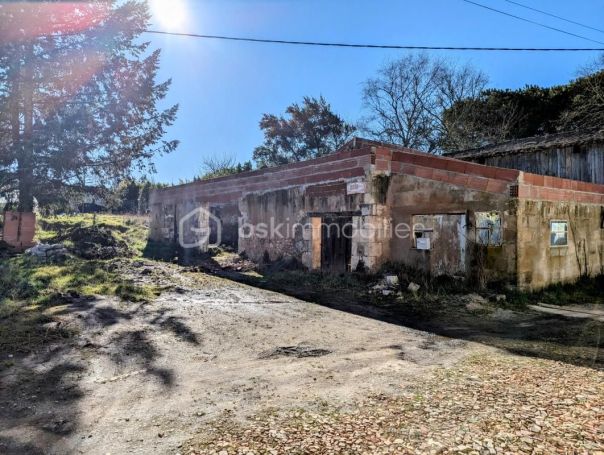 A vendre TERRAIN 736 M2 736 M2  CERCOUX