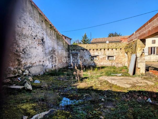 A vendre TERRAIN 736 M2 736 M2  CERCOUX