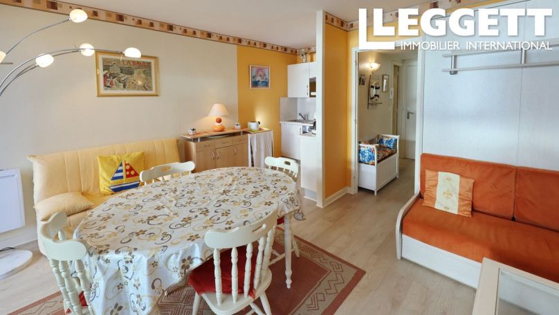 A louer STUDIO  32 M2 TERRASSE PIEDS DANS L'EAU LA BAULE ESCOUBLAC