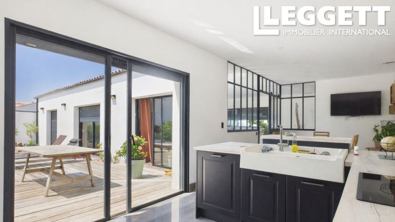 A louer MAISON  CONTEMPORAINE BORD DE MER ANGOULINS