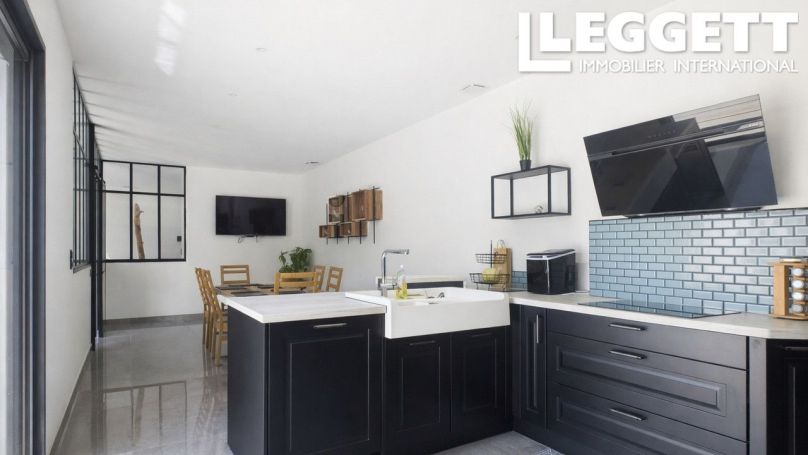 A louer MAISON  CONTEMPORAINE BORD DE MER ANGOULINS