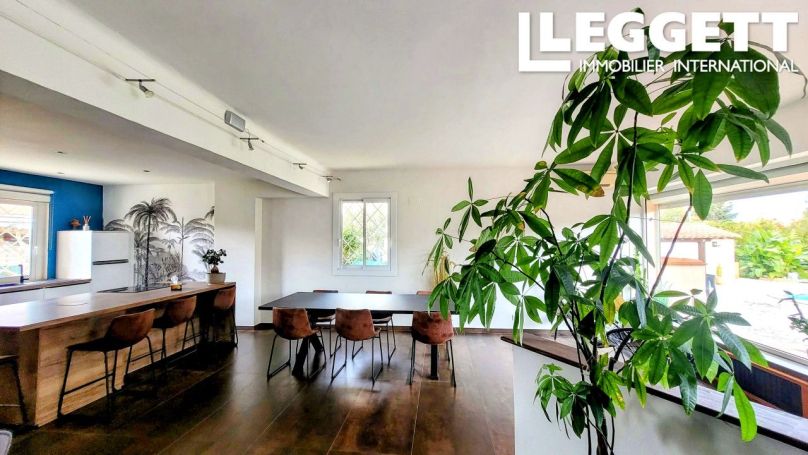 A louer MAISON 6 PIECES 180 M2 BORD DE MER CANET EN ROUSSILLON