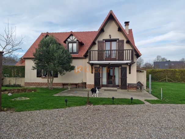 A vendre MAISON  6 PIECES 135 M2  PETIT CAUX