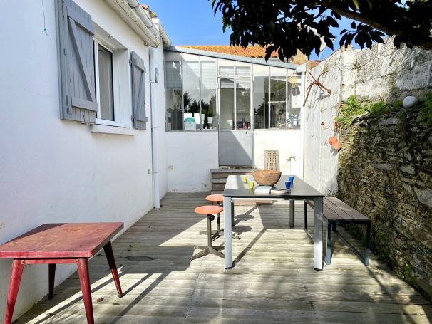 A vendre MAISON  3 PIECES 75 M2 BORD DE MER SAINT GILLES CROIX DE VIE