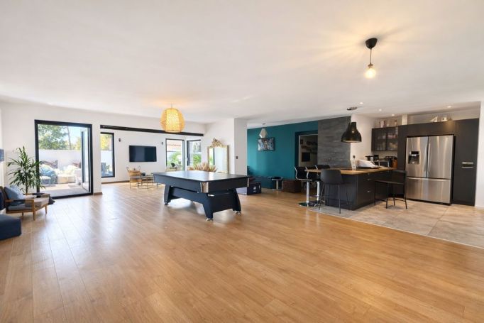 A louer MAISON  DE MAîTRE  ROCHEFORT DU GARD