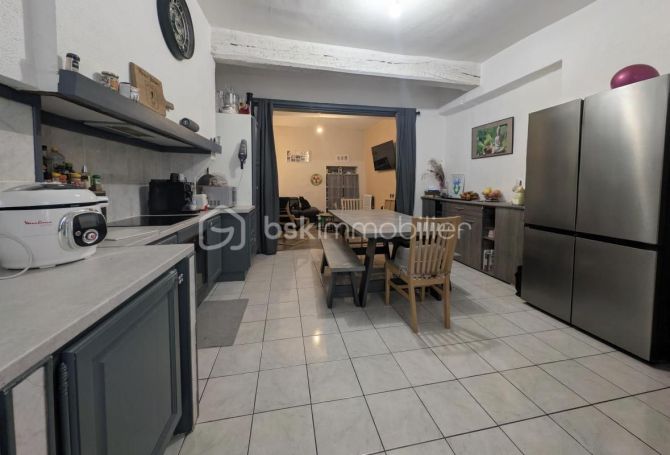 A louer MAISON  DE MAîTRE  POUZOLS