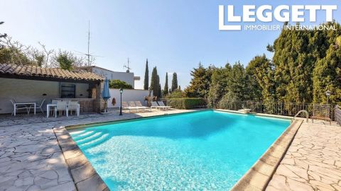 A louer MAISON 6 PIECES 207 M2 MOUGINS