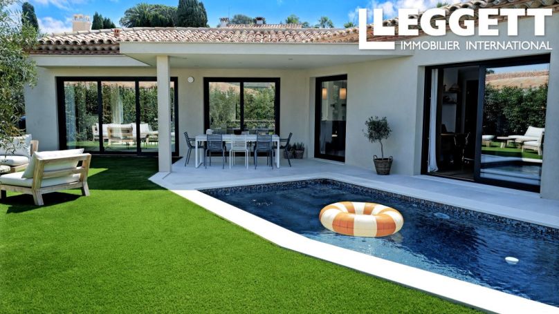 A vendre MAISON  4 PIECES 167 M2 BORD DE MER SAINTE MAXIME