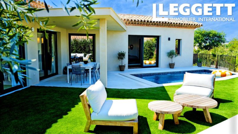 A vendre MAISON  4 PIECES 167 M2 BORD DE MER SAINTE MAXIME