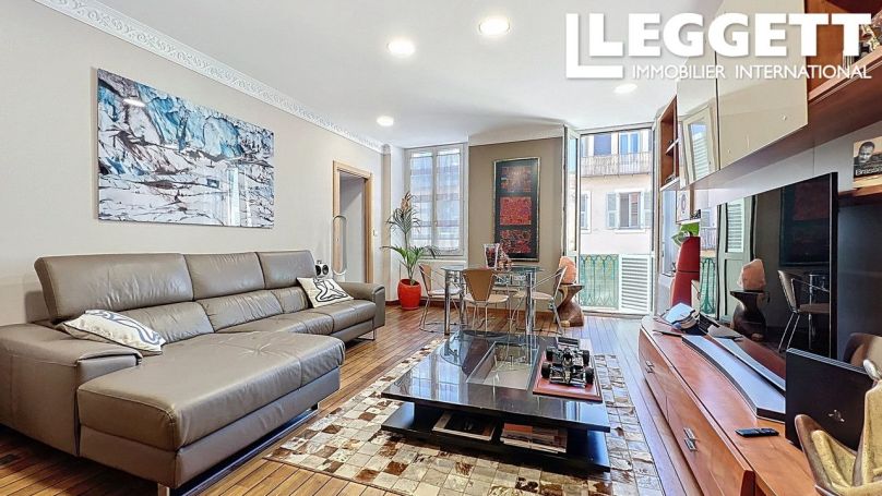 A louer APPARTEMENT T3 71 M2 BORD DE MER NICE