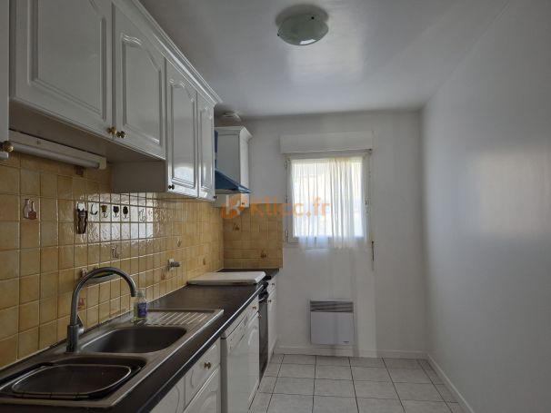 A louer MAISON  4 PIECES 89 M2  GAINNEVILLE commerces, écoles