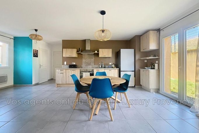 A louer APPARTEMENT T2 39 M2 TERRASSE  GARDANNE