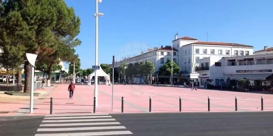 A louer APPARTEMENT T3 45 M2 BORD DE MER ROYAN