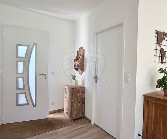 A louer MAISON  CONTEMPORAINE BORD DE MER LES MATHES