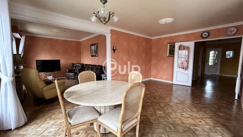 A louer APPARTEMENT T6 111 M2  ARRAS