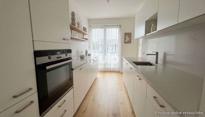 A louer APPARTEMENT T6 111 M2  ARRAS