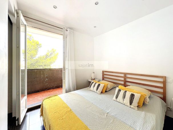 A vendre APPARTEMENT T2 27 m&sup2; PARKING PRIVATIF La Seyne-sur-Mer