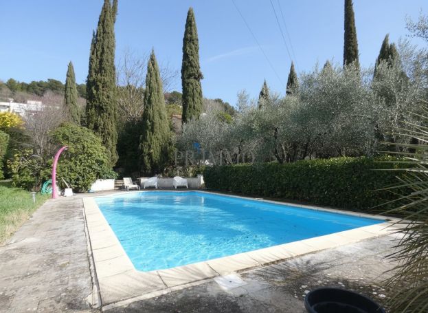 A vendre MAISON 4 PIECES 100 M2 VUE MER LORGUES Toutes commodités