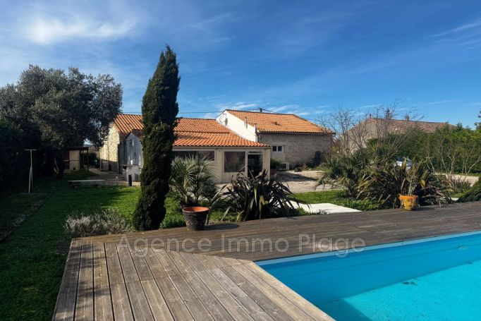 A vendre MAISON  4 PIECES 148 M2  BEGADAN