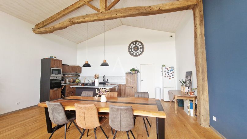 A vendre MAISON  5 PIECES 133 M2 BORD DE MER TALMONT SAINT HILAIRE