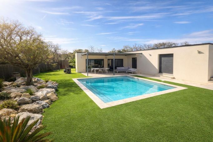 A louer MAISON  CONTEMPORAINE  ROCHEFORT DU GARD