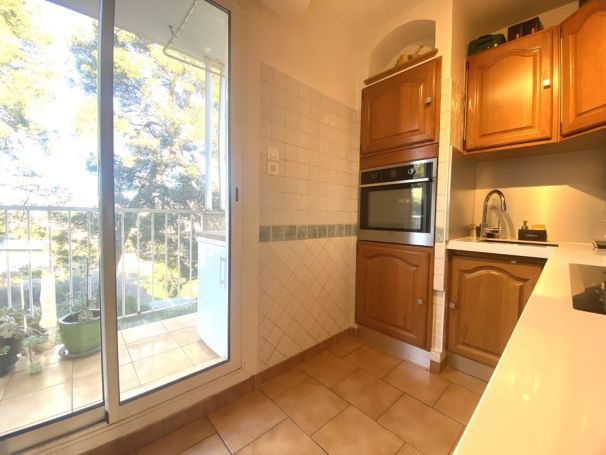 A louer APPARTEMENT T4 69 M2  MARSEILLE 13EME