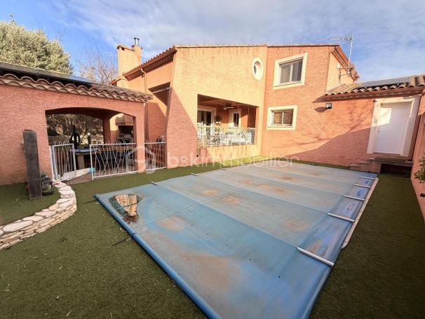 A louer MAISON 6 PIECES 150 M2 GIGEAN