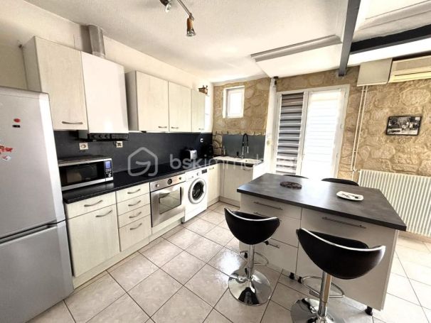 A louer APPARTEMENT T3 71 M2  BEZIERS