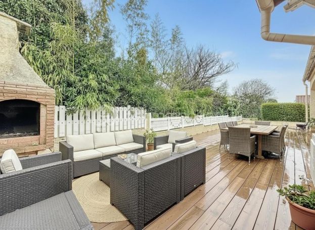 A vendre MAISON  4 PIECES 110 M2 BORD DE MER MARSEILLAN