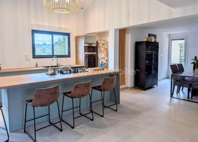 A louer MAISON  DE MAîTRE  MONTAGNAC