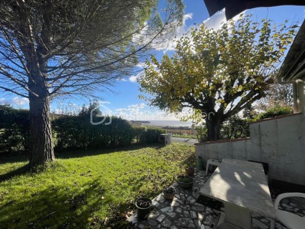 A louer MAISON  5 PIECES 102 M2  BARZAN