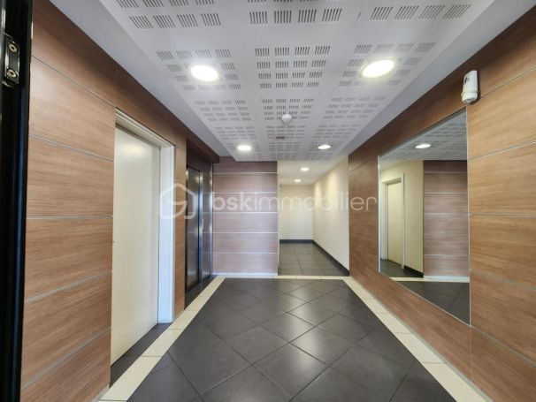 A louer APPARTEMENT T3 62 M2 TERRASSE  BEZIERS