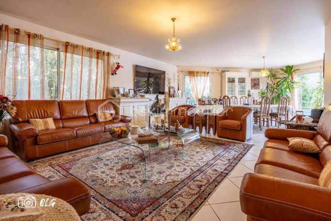 A vendre MAISON  7 PIECES 170 M2  MONTPELLIER