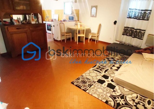 A louer APPARTEMENT T6 156 M2  CALLIAN