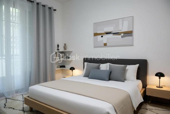 A louer APPARTEMENT DE PRESTIGE T6 175 M2 TERRASSE BORD DE MER NICE