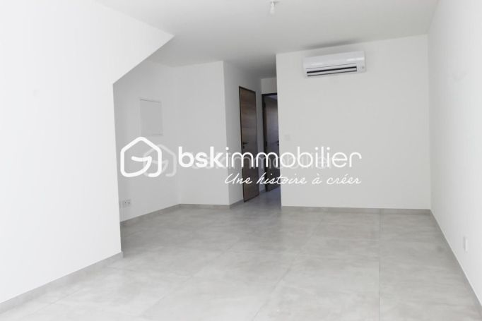 A louer APPARTEMENT NEUF T2 40 M2 TERRASSE  LA CRAU