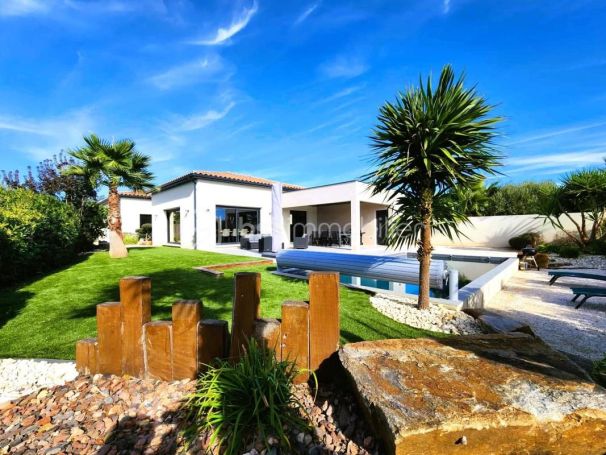 A louer MAISON  CONTEMPORAINE  TOURBES