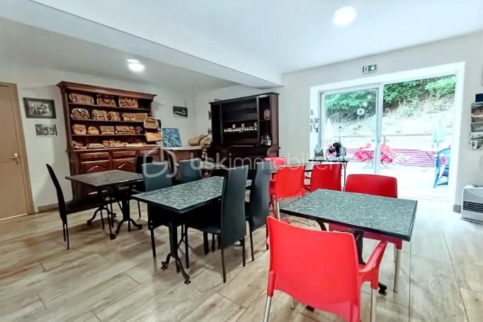 A louer APPARTEMENT NEUF  235 M2 TERRASSE  CETTE EYGUN