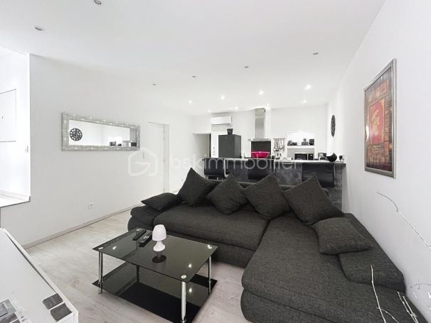 A louer APPARTEMENT T3 58 M2 BORD DE MER AJACCIO