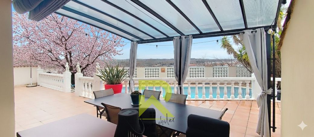 A vendre MAISON  5 PIECES 106 M2  BEZIERS